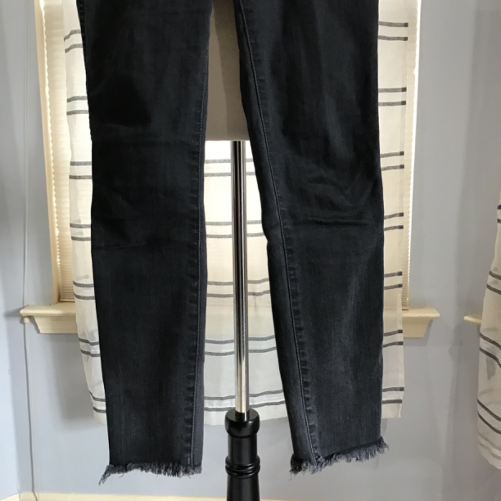 Madewell Women Size 25P 10” High-Rise Skinny Jeans Berkeley Black Button Fly - Picture 3 of 12
